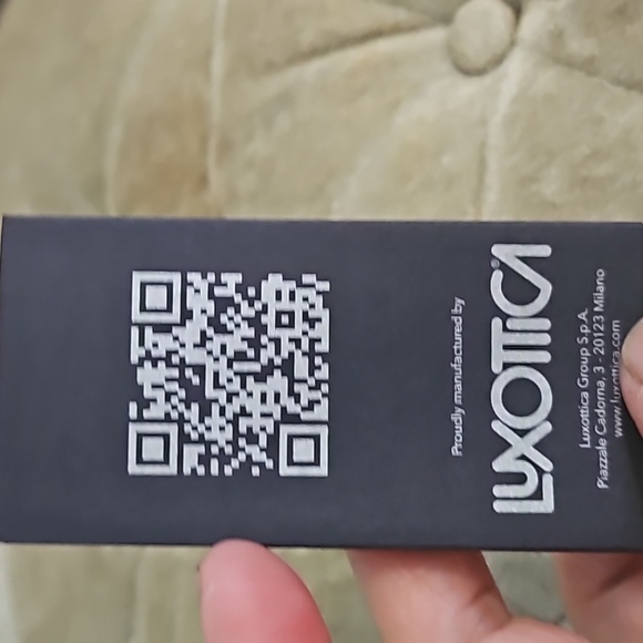 Authentic Prada sunglasses - Picture 9 of 9